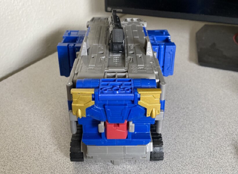 In Hand Image Of Transformers Legacy Commander Class Armada Optimus Prime  (11 of 39)